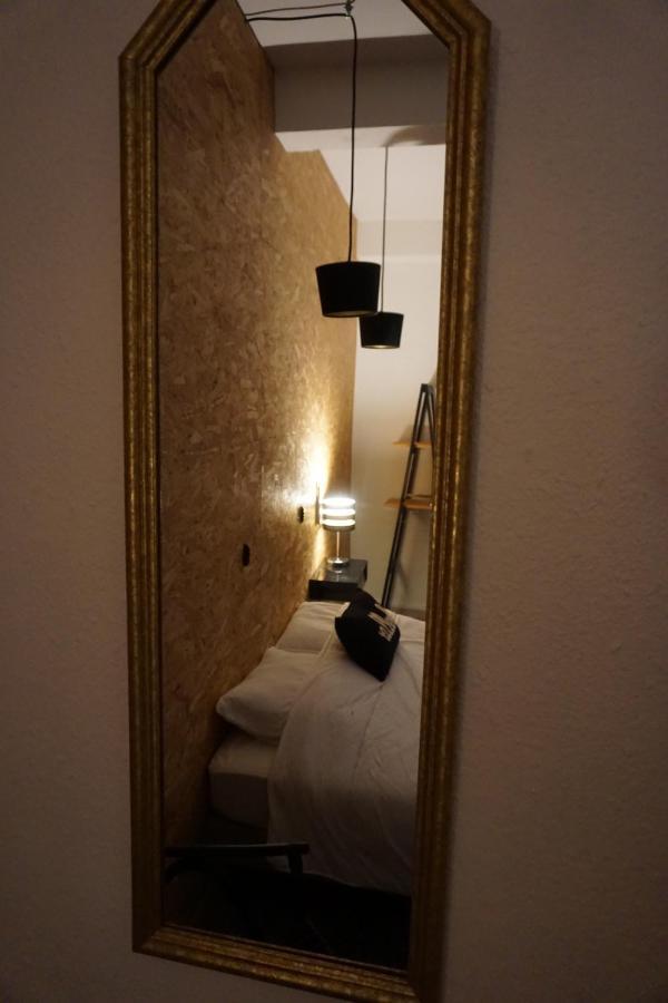 Le 100 Daire Carcassonne Dış mekan fotoğraf