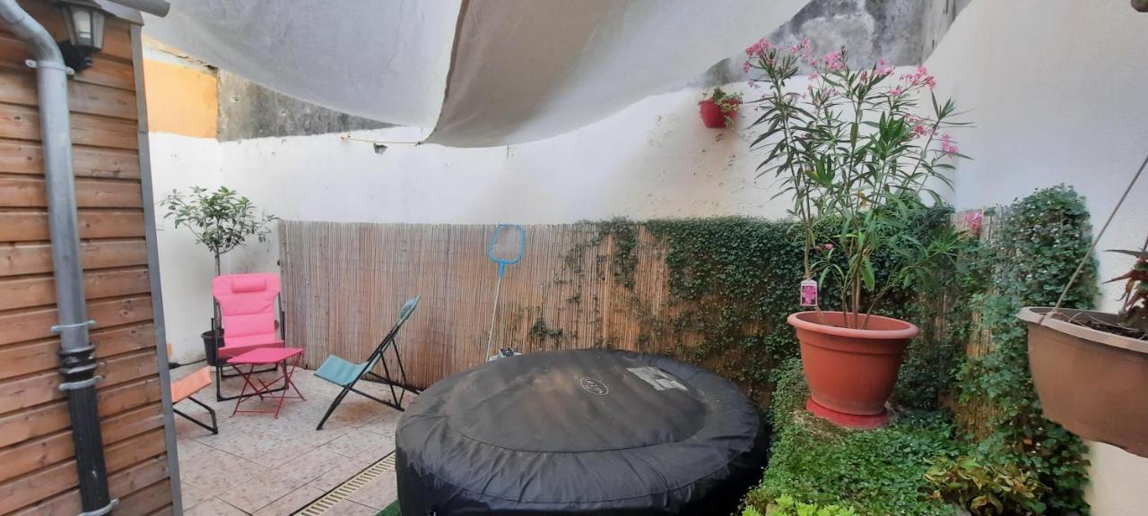 Le 100 Daire Carcassonne Dış mekan fotoğraf